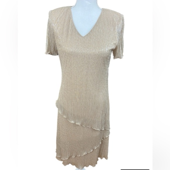 Connected Apparel Dress Womens 8 Gold Silver Metallic Tiered Short Sleeved NWT - Picture 1 of 6